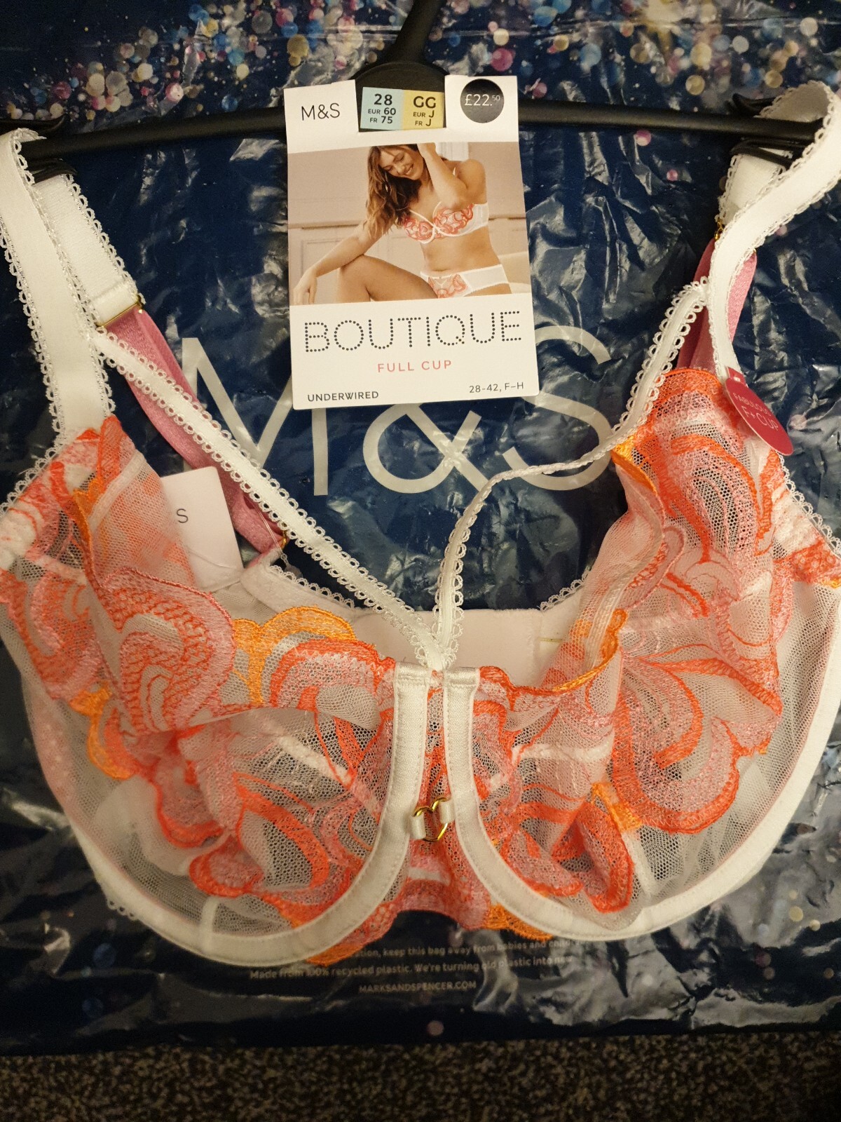 Underwire Full Cup Bra 28GG M&S(RRP £22.50)