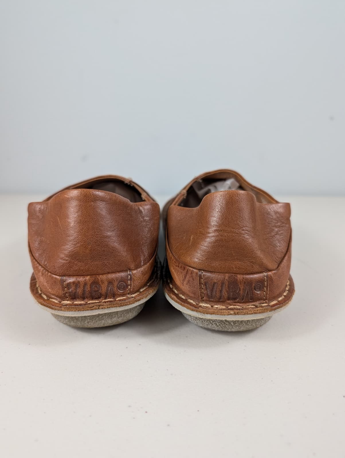 VIBAe Zuma brown leather shoes unisex W12 M9