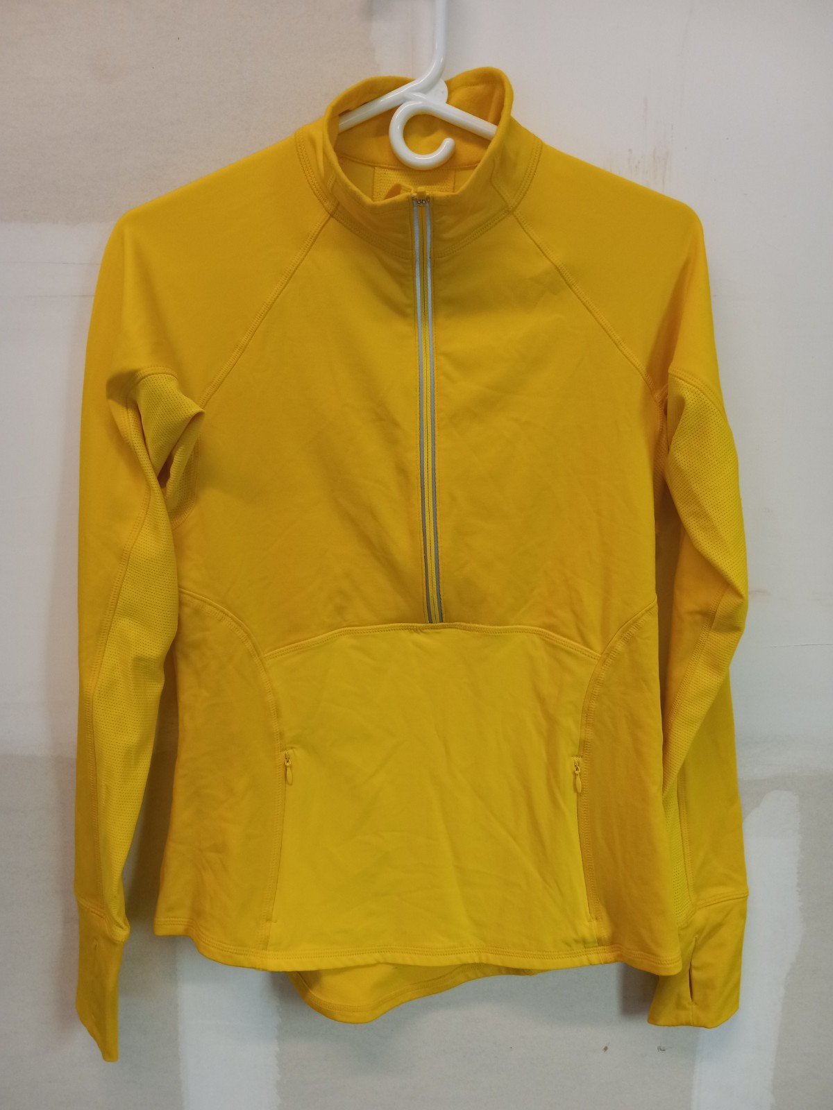 ATHLETA Womens Yellow Polyester Sp Pullover Casual Gym Outdoor Walking Top Small