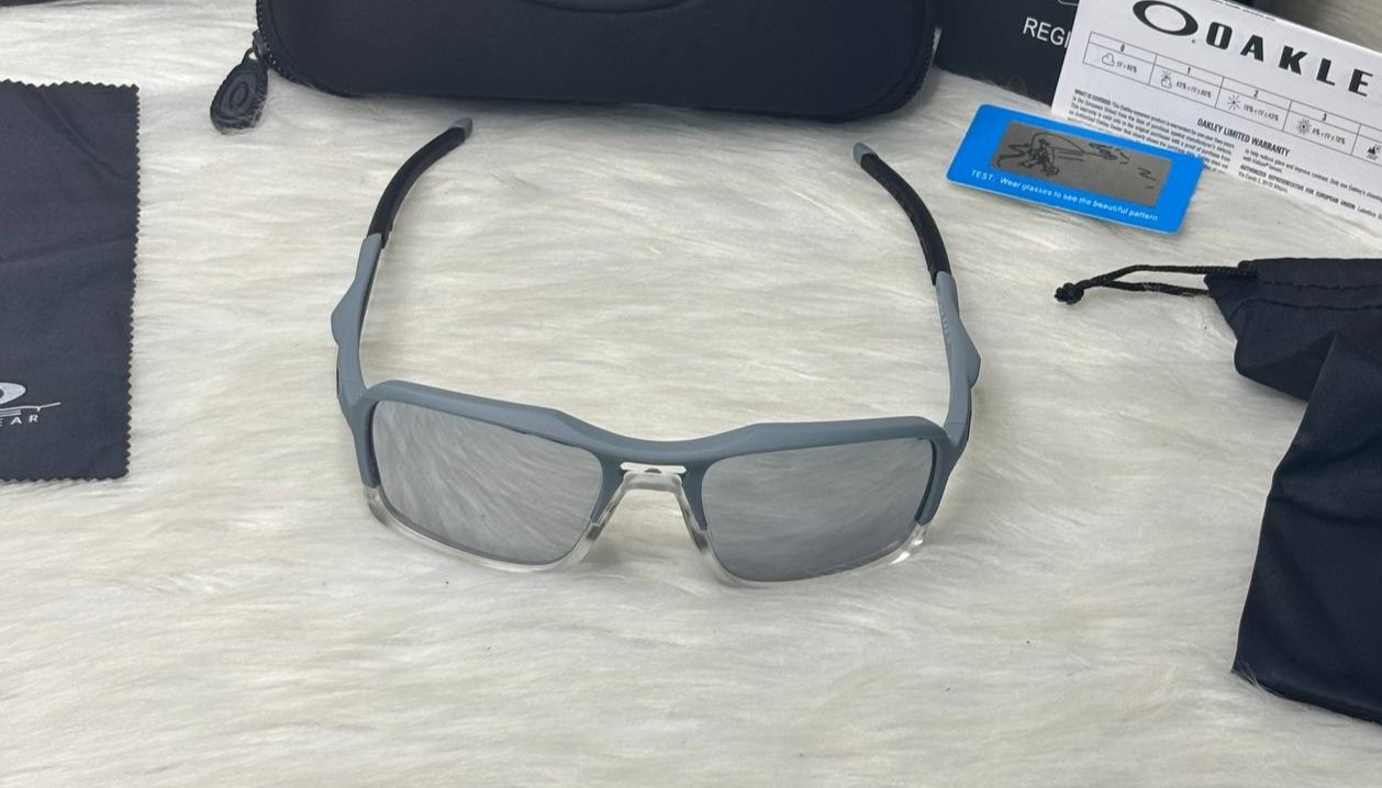 Oakley Triggerman Sunglasses Sport Gray Frame/Gray Mirrored Lenses 9314 Style
