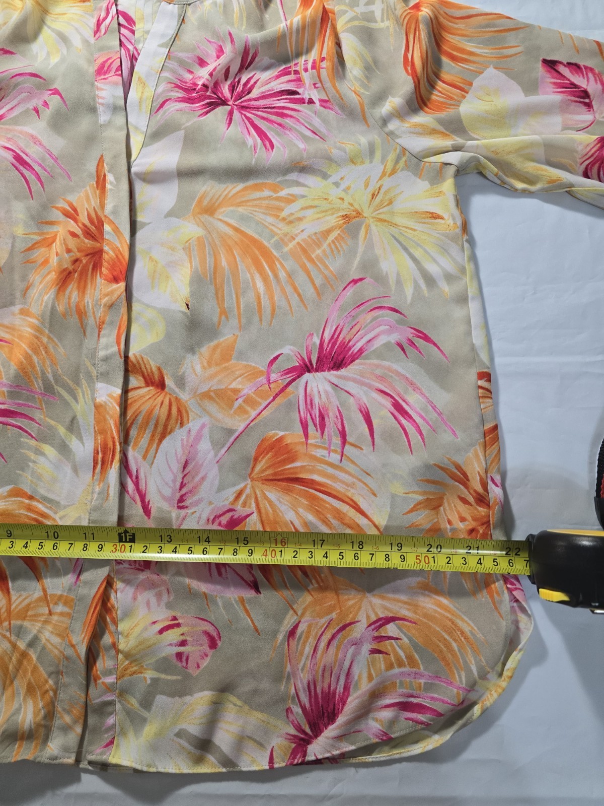 NYDJ Womens XS Tropical Palm Print Blouse Orange Pink 3/4 Sleeve Pleated V-Neck