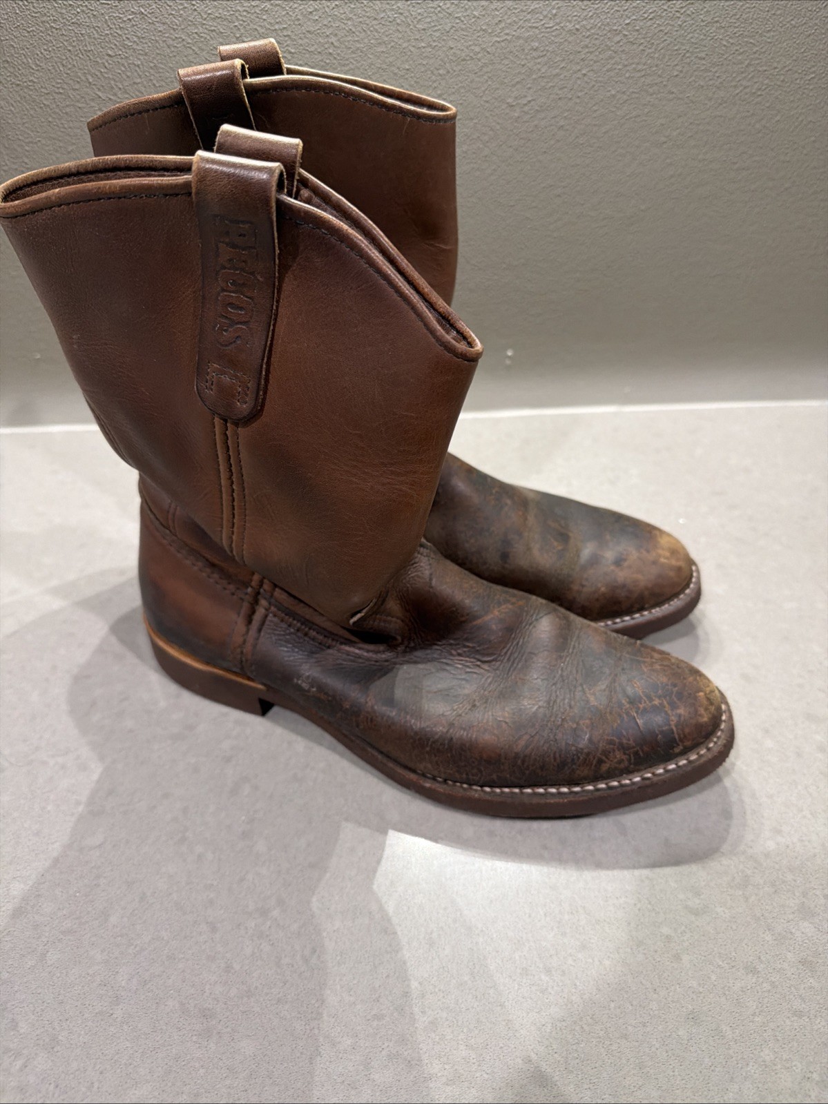 Red Wing 1155 Pecos Size 9C With New Vibram 430 Mini-lug Soles. Boots Stretched