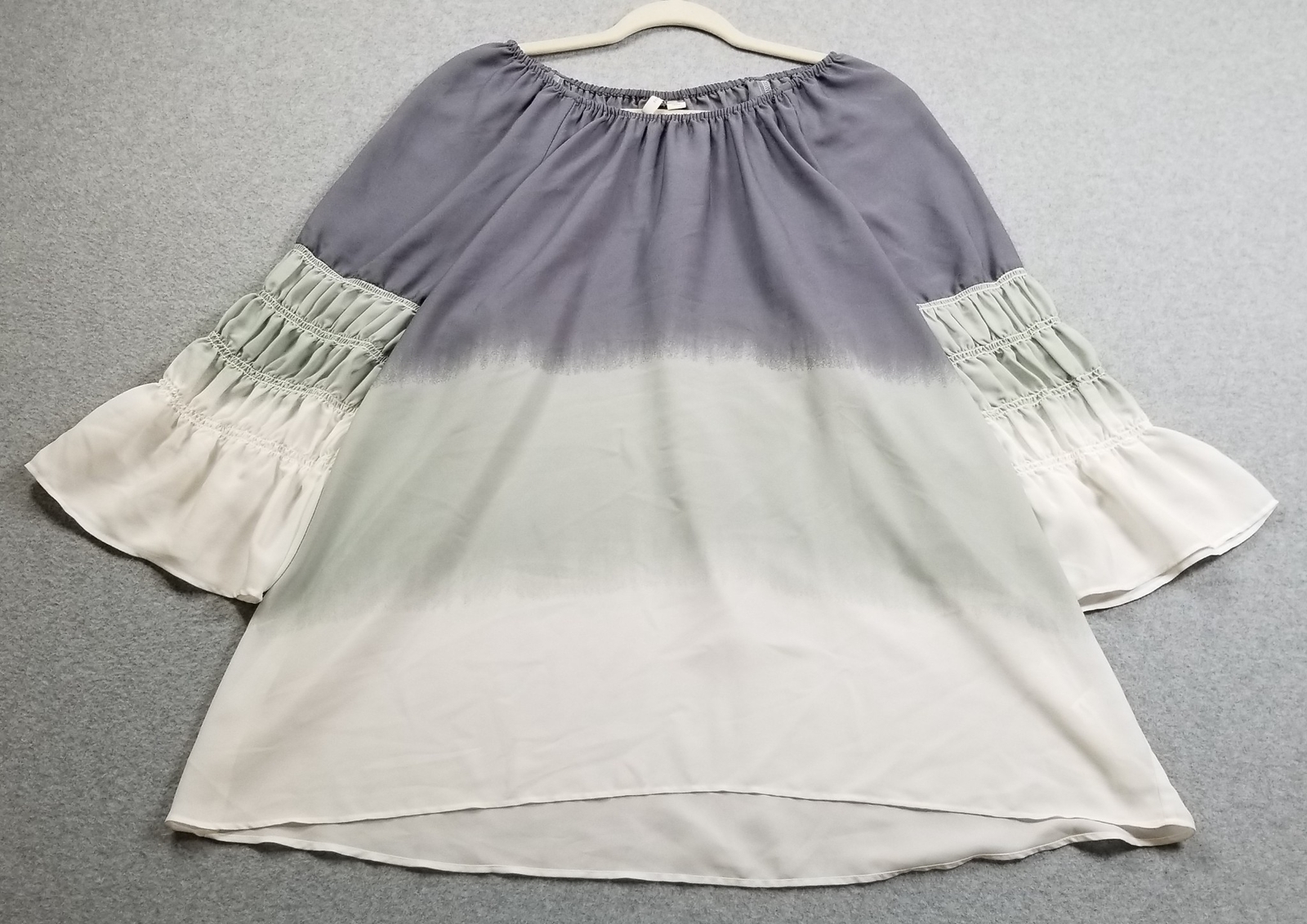 Cato Top Women’s 18W 20W Plus Gray Green White Ombre ¾ Sleeves Off the Shoulder