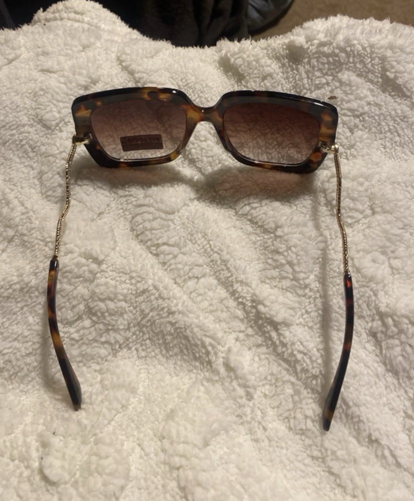 FANTASEYES Oversized Square Tortoise Shell Sunglasses Brown Gradient UV400