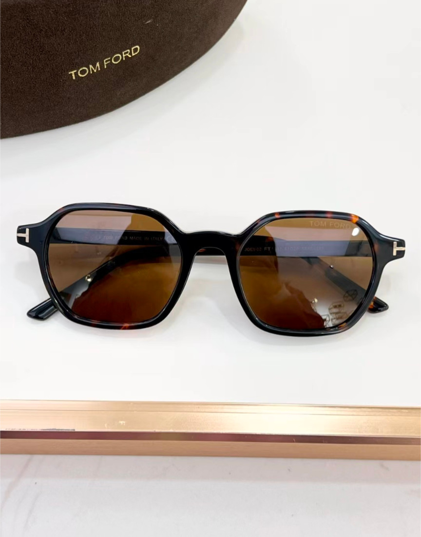 Tom Ford Joey Sunglasses FT1301 Habana/Brown 51-20-145mm With Case New