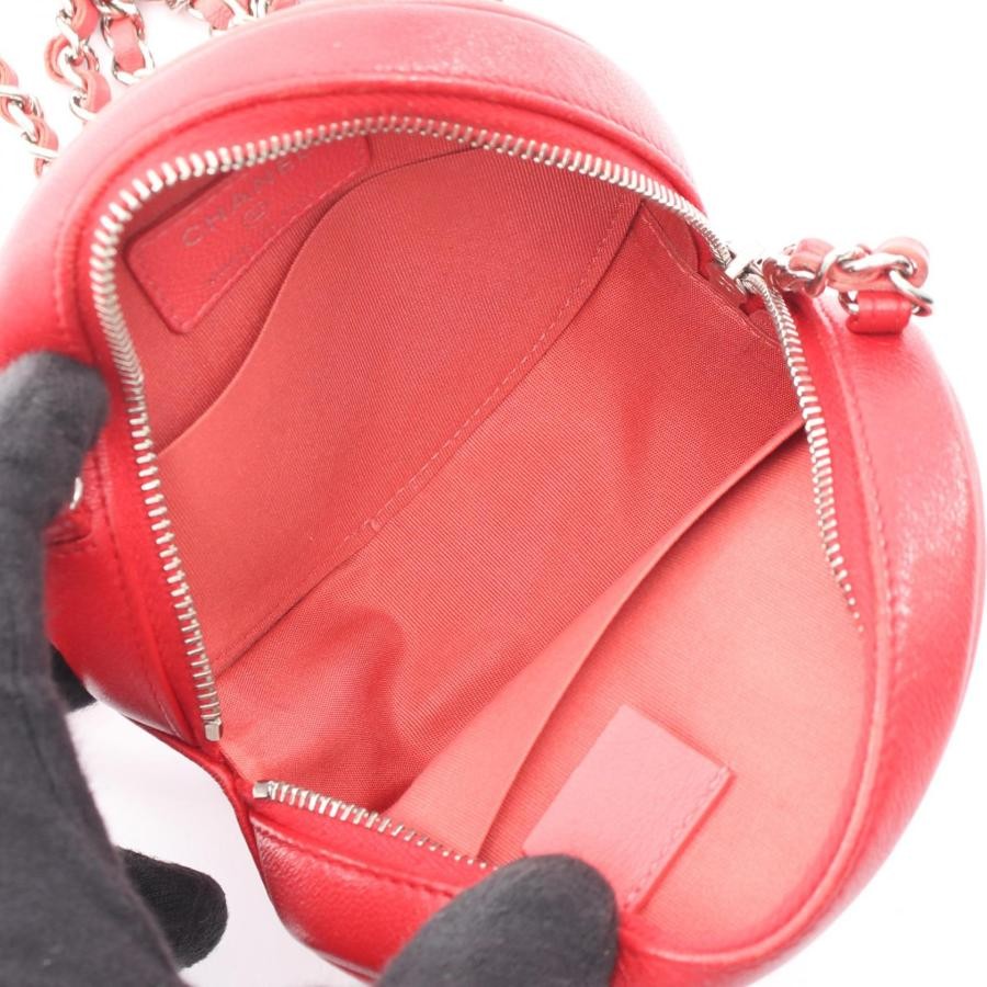 CHANEL Bag: Matelasse Round Shoulder Red/Pink Lambskin W12H12D5m;