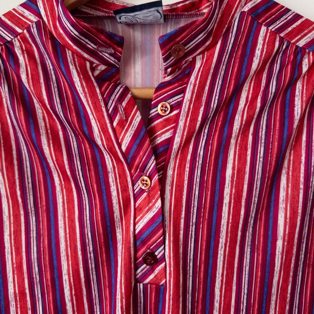 Vintage 80s Striped Blouse Womens M Red Pink 90s Colorful Fun Retro Maximalist