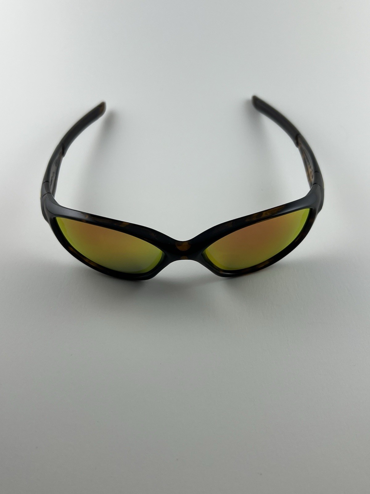 Oakley Minute 2.0 Brown Tortoise Ruby Iridium Lens Gold Icons 12-934 RARE