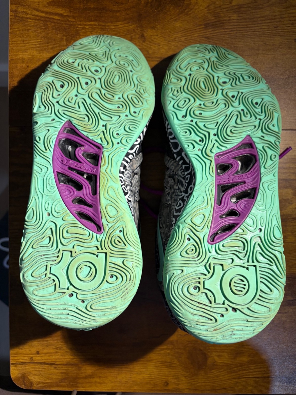 Size 8 – Timothy Goodman x Nike KD 15 Brooklyn Courts