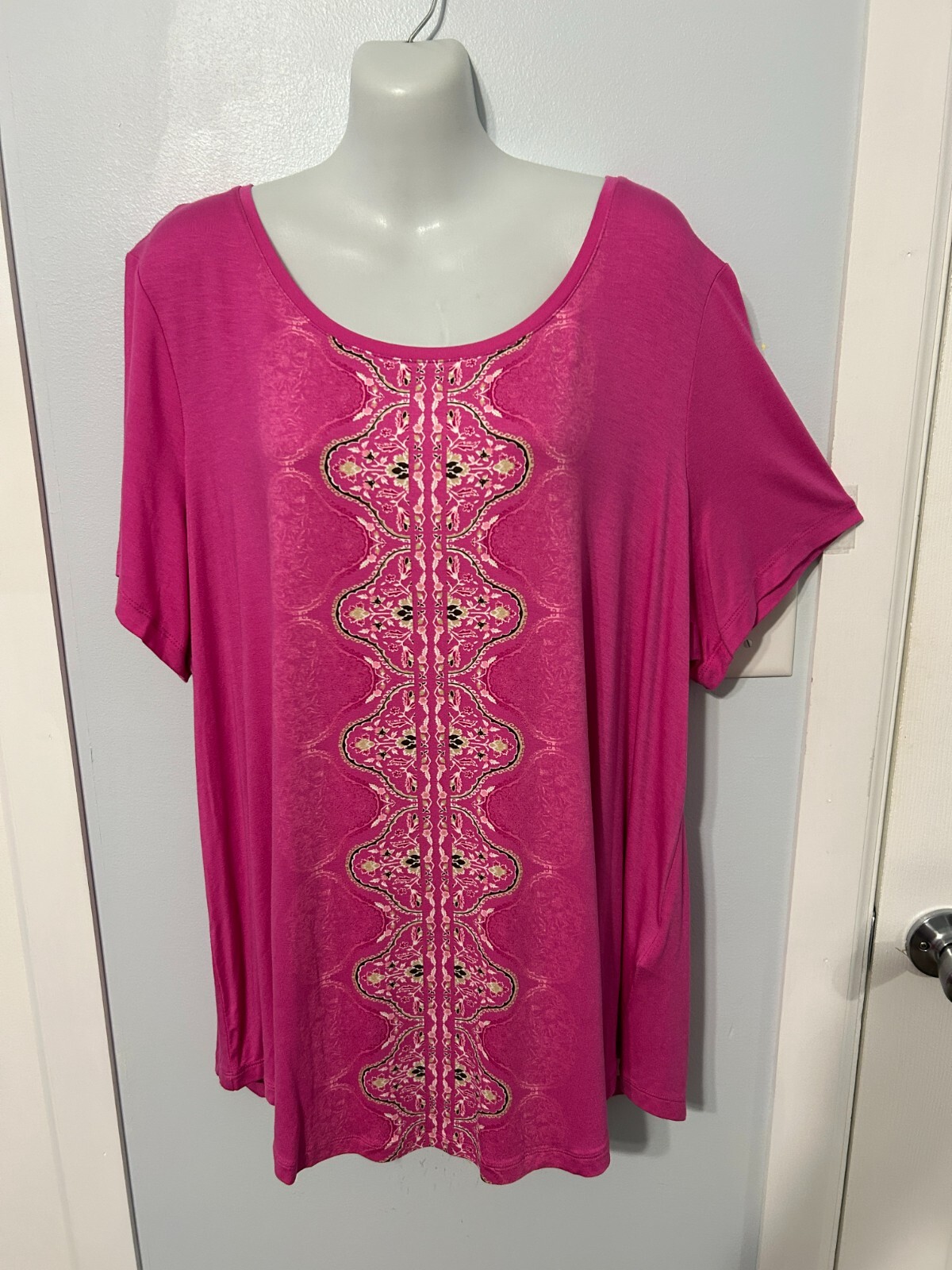 NWT JM Collection Petunia Pink Floral & Paisley Top with Short Sle Plus Size 2X