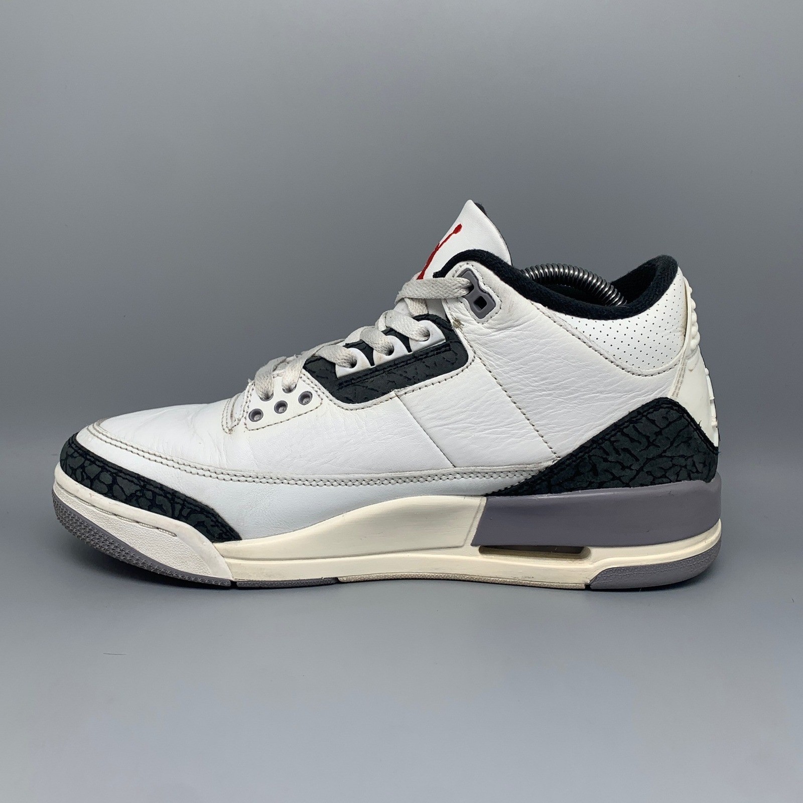 Jordan 3 Retro Cement Grey Basketball Shoes CT8532-106 Men’s Sz 8.5