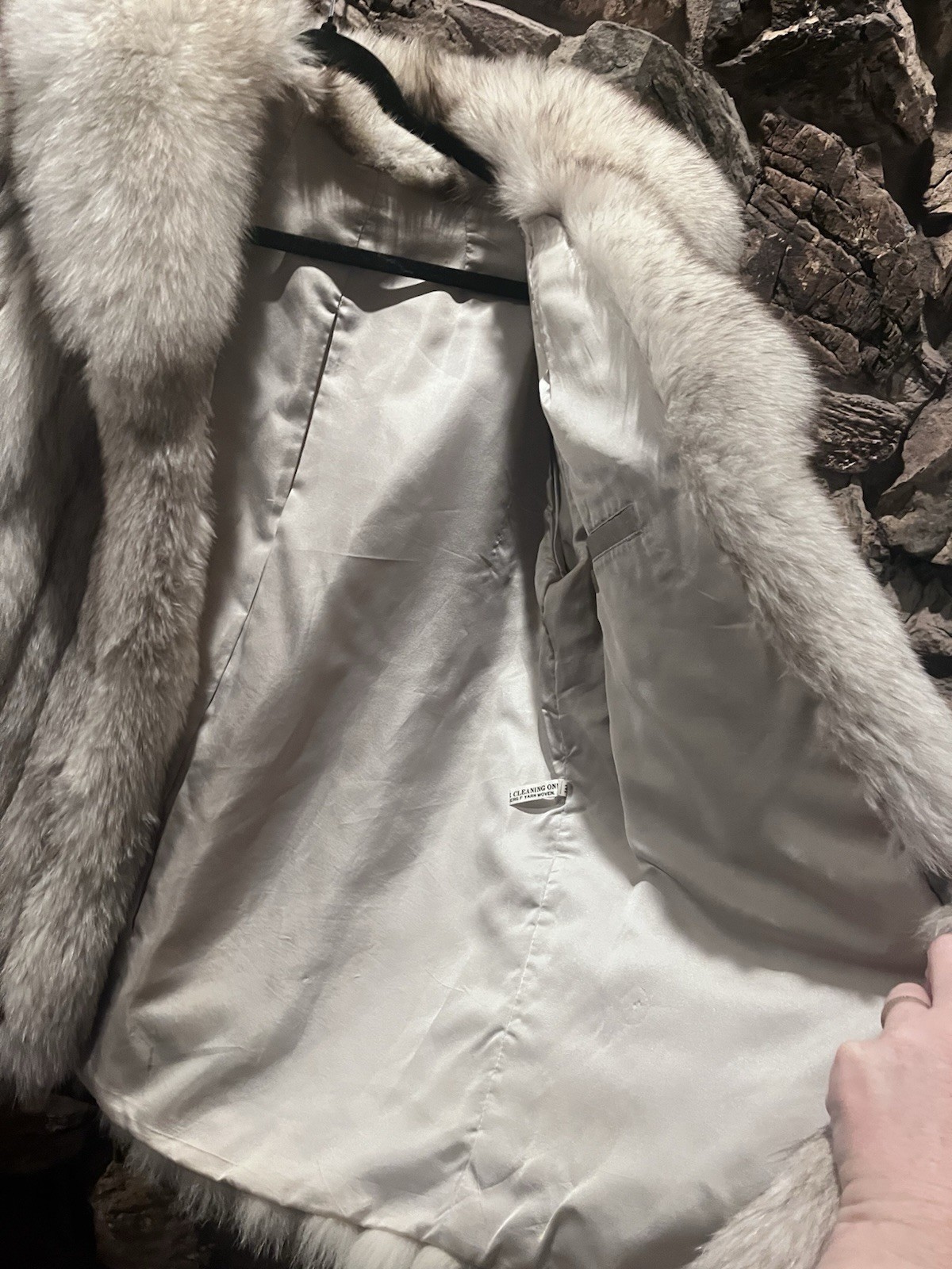 Gray blue fox Fur Collared Mid-Length Women’s Overcoat Long Sleeve