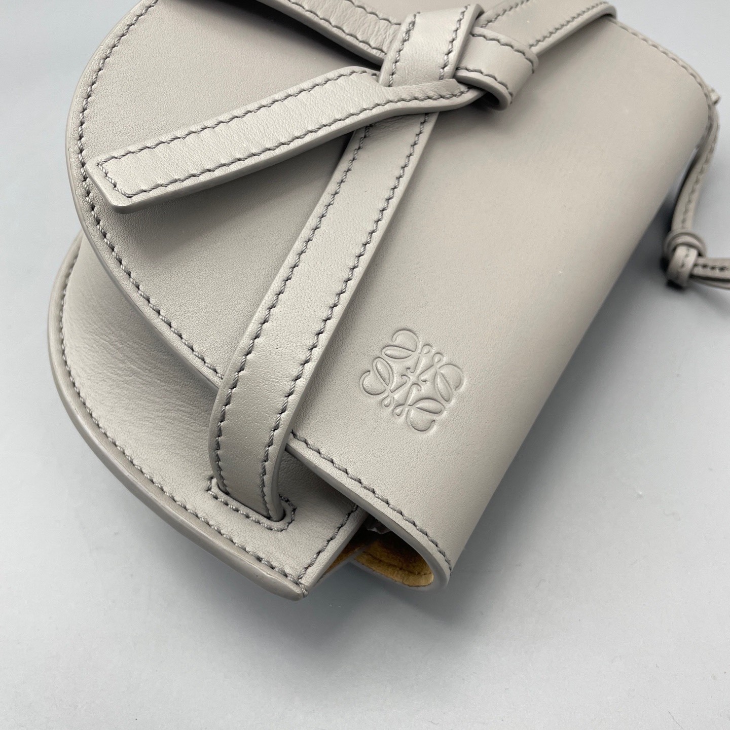 Loewe Pre-Owned Authentic Saddle Bag Grey 20*11*9cm Free Tracked Shipping