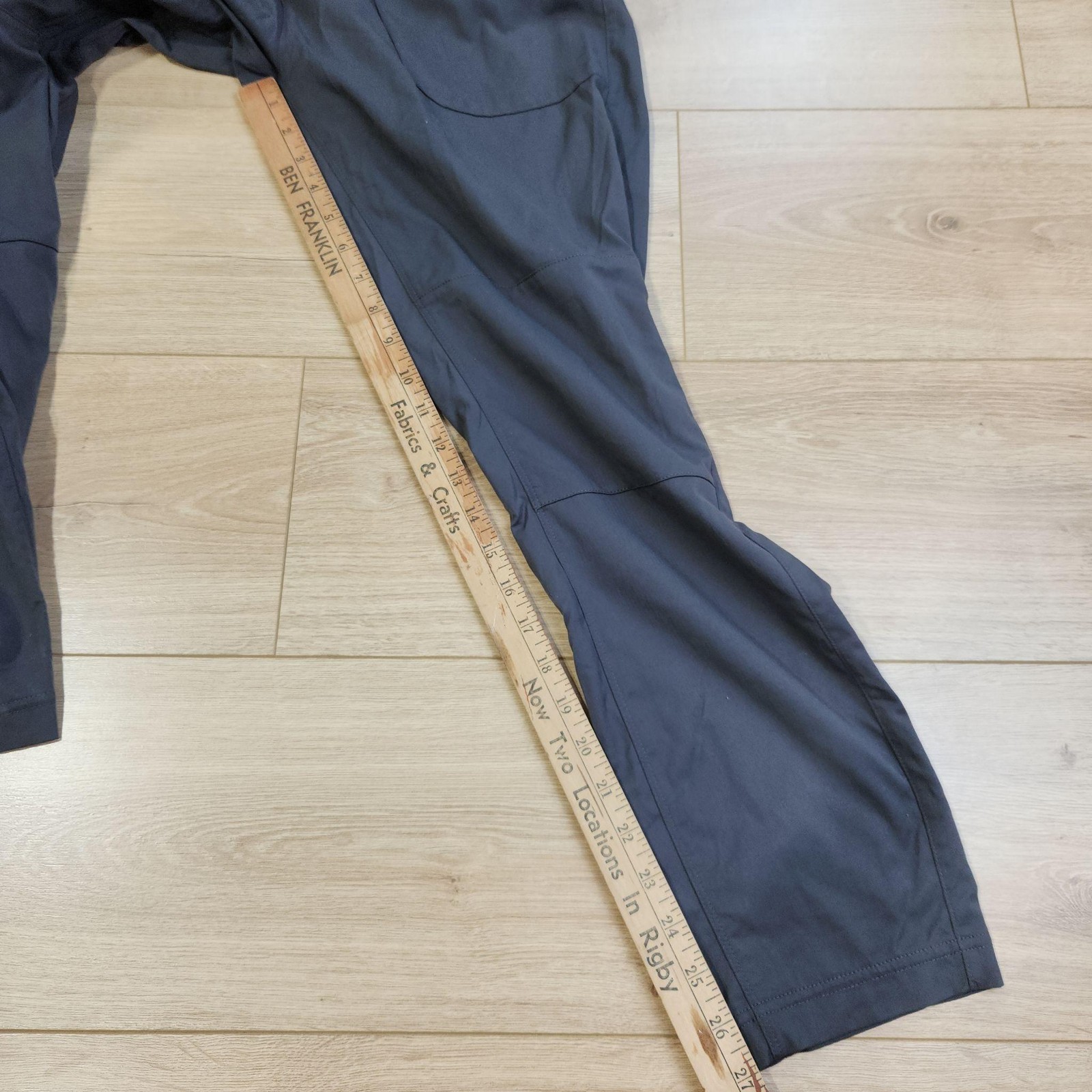 The North Face Aphrodite Motion Pants Womens Medium Gray Hiking Stretch Outdoor