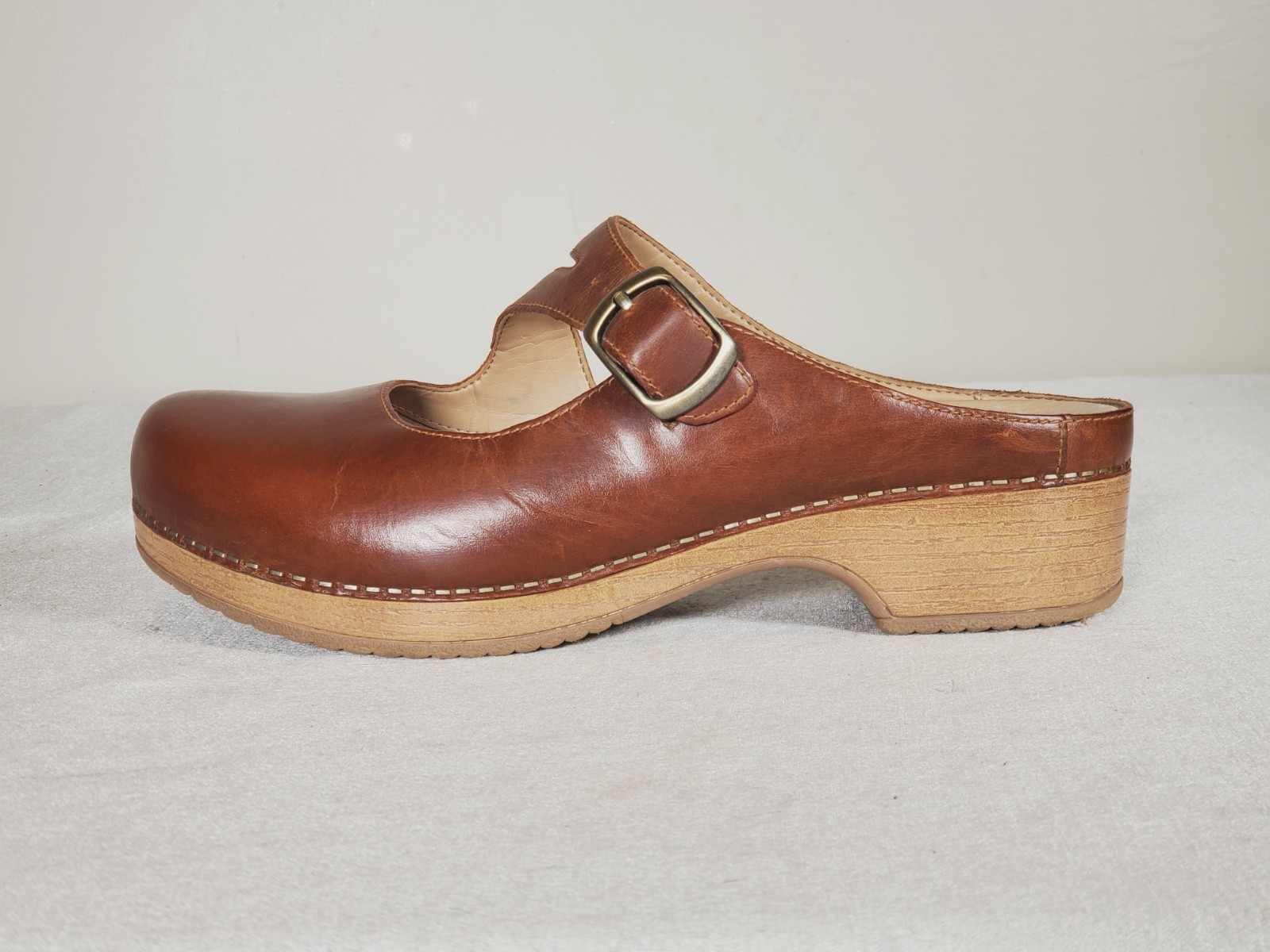 Dansko Britney Oiled Pull Up Tan Clogs Leather Strap Women’s US 10.5 – 11 EU 41