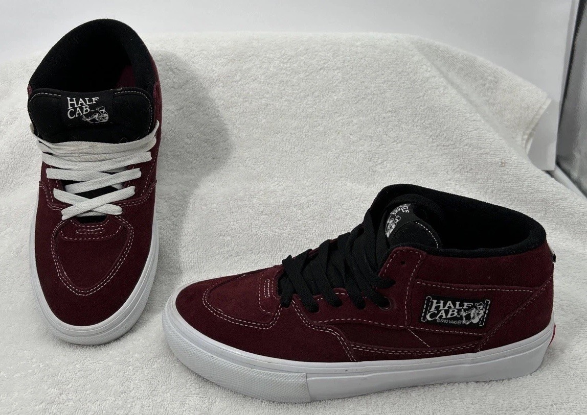 VANS HALF CAB SKATE BURGUNDY MEN’S SZ (8) 721454 NEW W/O BOX