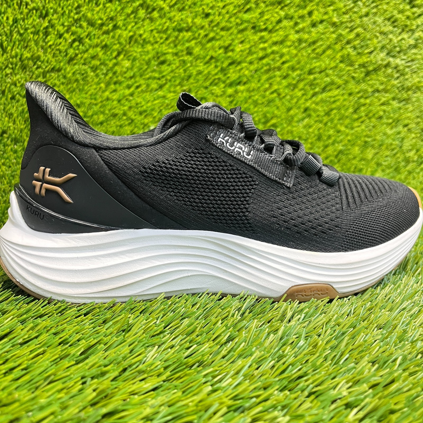 Kuru Atom 2 Womens Size 8 Black White Athletic Running Walking Shoes Sneakers