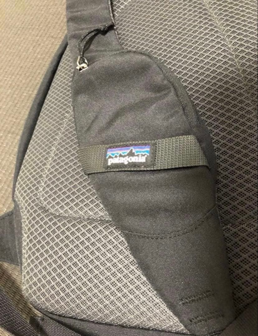 Patagonia Atom 8L Body Bag Hiking Lightweight Bag