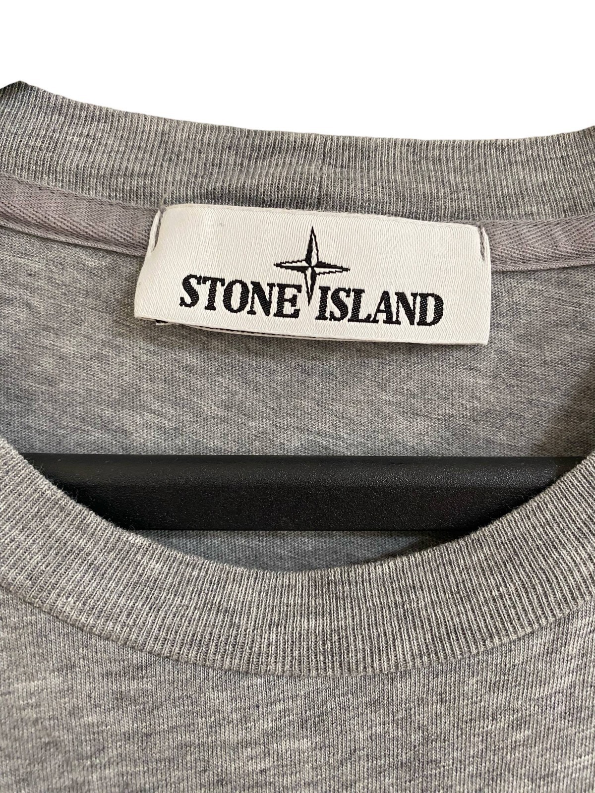Stone Island Patch Program T-Shirt Men’s Color Grey Size – Medium