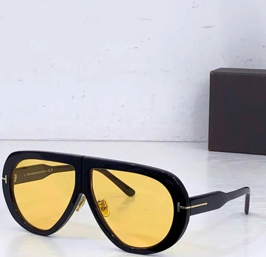 Tom Ford Troy Sunglasses FT0836 Black/Yellow 61-10-140mm With Case New