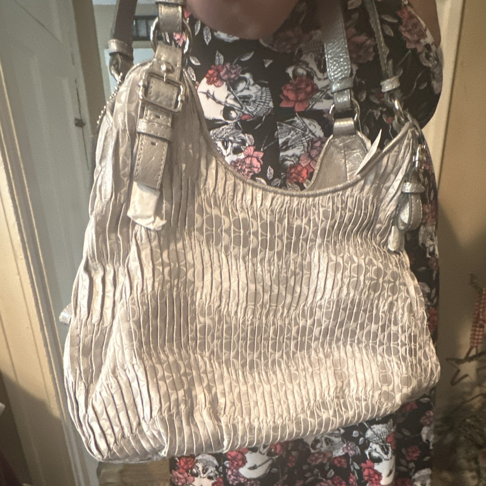 Coach Madison Maggie Large Metallic Silver Shoulder Bag Zip Ruched and Pleated
