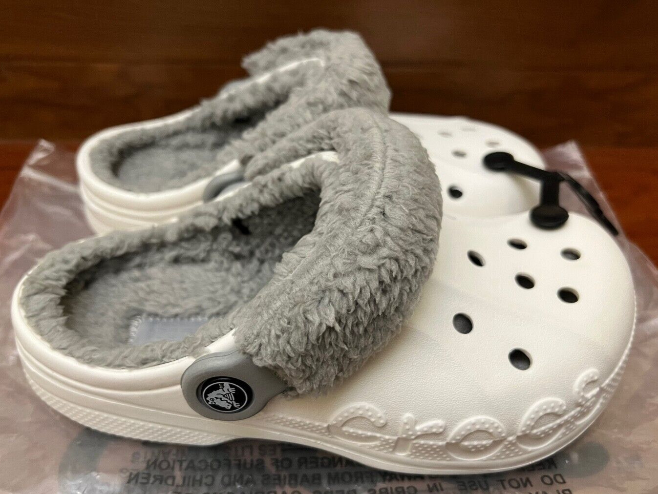 CROCS Baya Lined Fuzz Strap Clog 206633-11H Relaxed Fit US Size M 4 / W 6 NEW