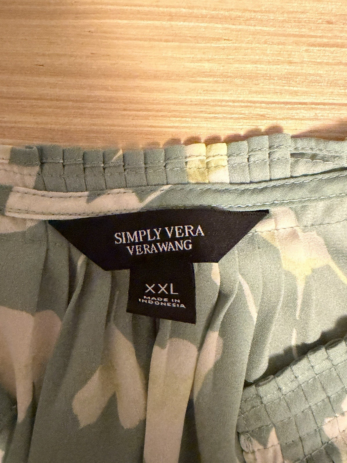 Simply Vera Vera Wang Top Womens XXL Sage Green Floral Sleeveless Blouse
