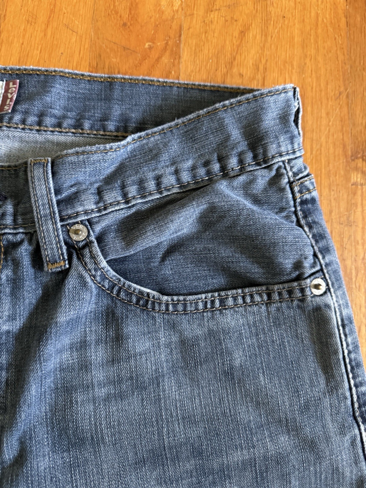 Levi’s 505 Men’s 30×32 Straight Fit Blue Medium Wash Cotton Denim Jeans Mid Rise