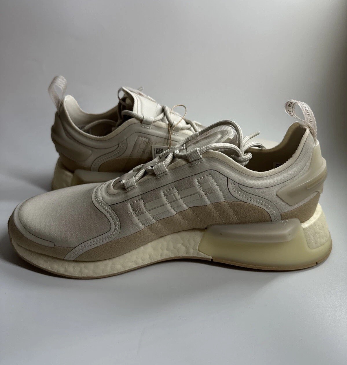 adidas Men’s Size 10 NMD_V3 BOOST Shoes Alumina Magic Beige HQ8601 NEW