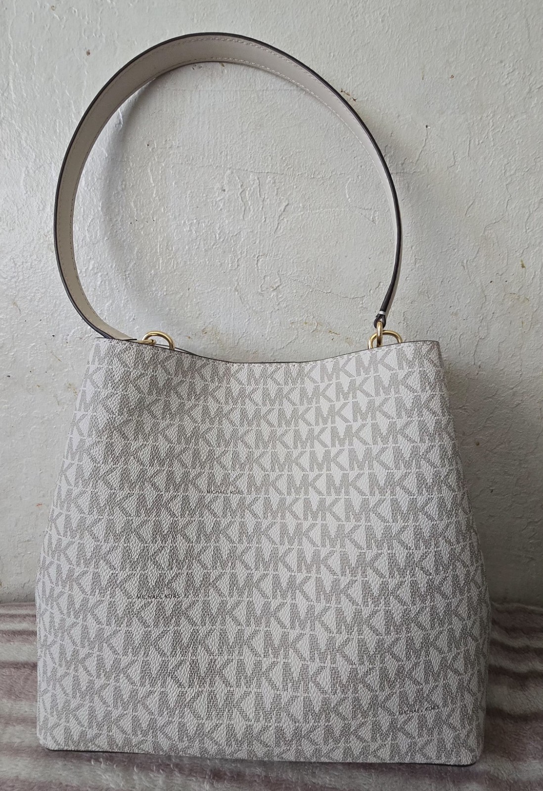 Michael Kors Pratt Medium Signature Logo Shoulder Bag