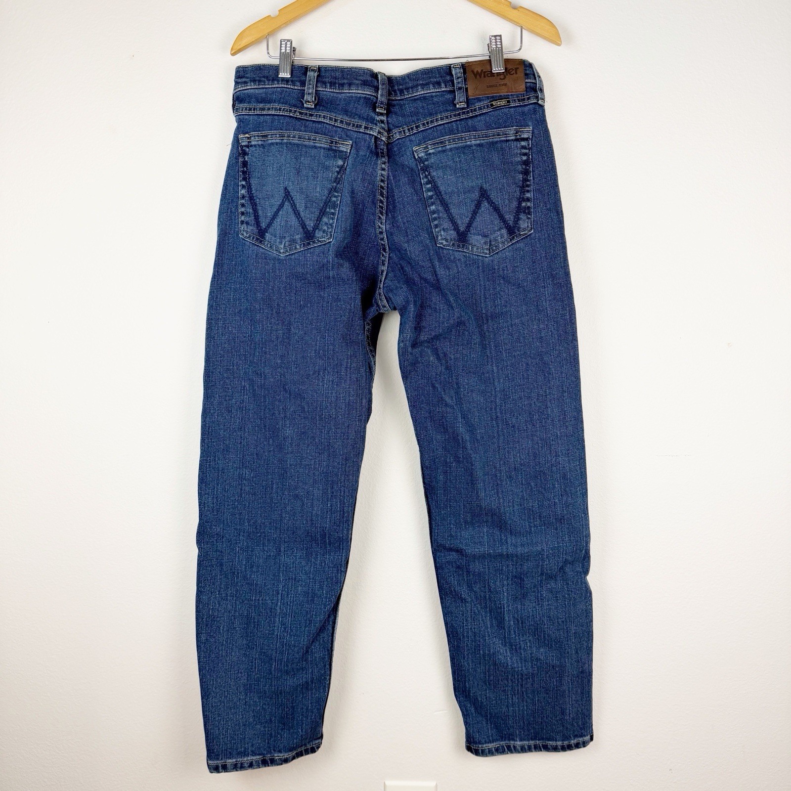 Wrangler Men’s Free-to-Stretch Relaxed Fit Jeans Dark Wash Blue Denim 34×29
