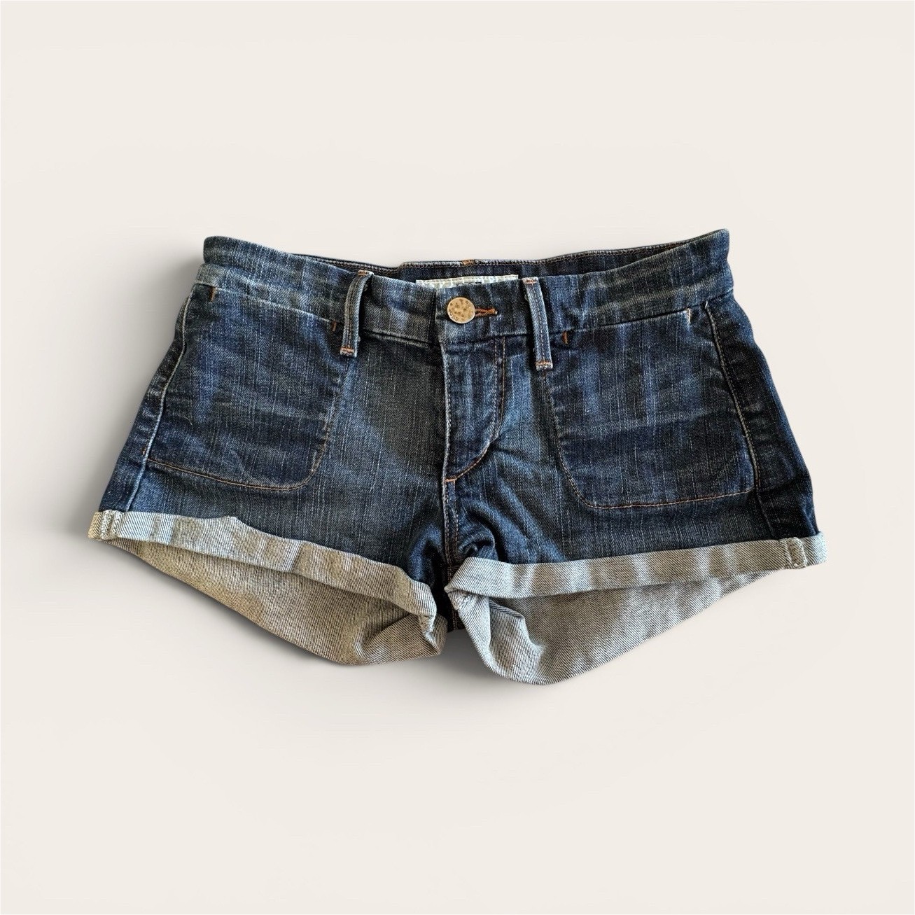 2000s Low Rise Mini Micro Jean Shorts Dark Wash Denim Cuffed Cut Off Shorts W26