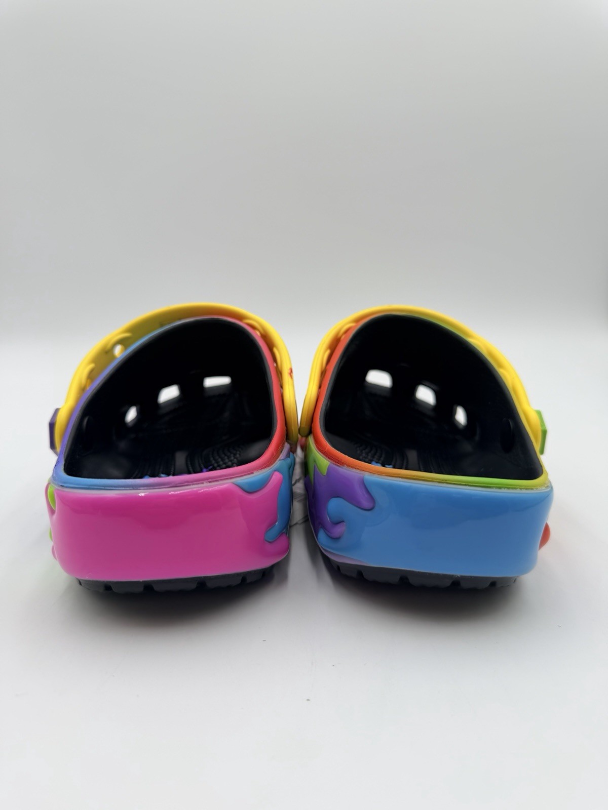Crocs x Gushers Unisex Classic Clog Size 5M/7W |211487-90H|