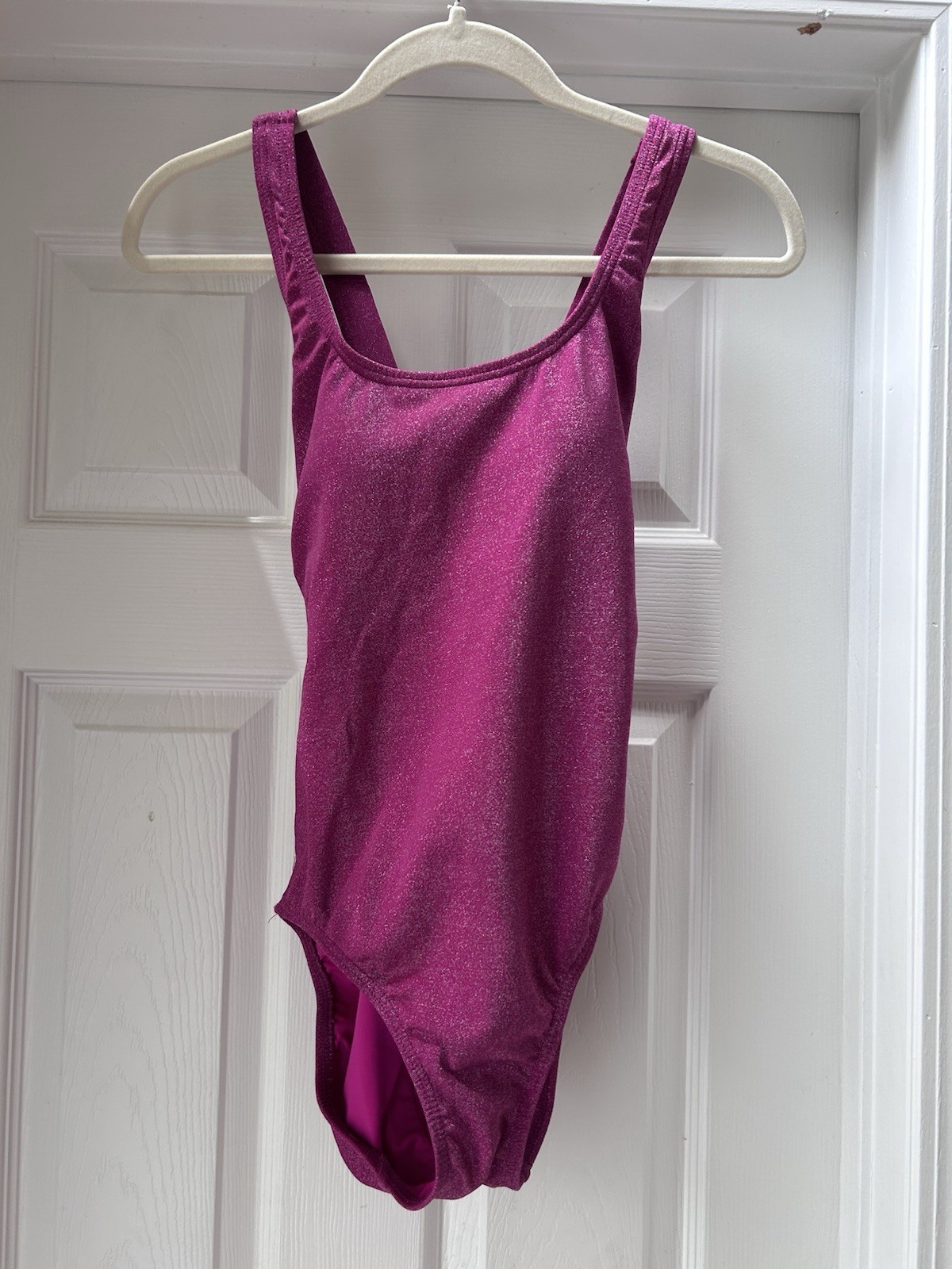Women’s Lands’ End One Piece Swimsuit Size 4 EUC pink Sparkle