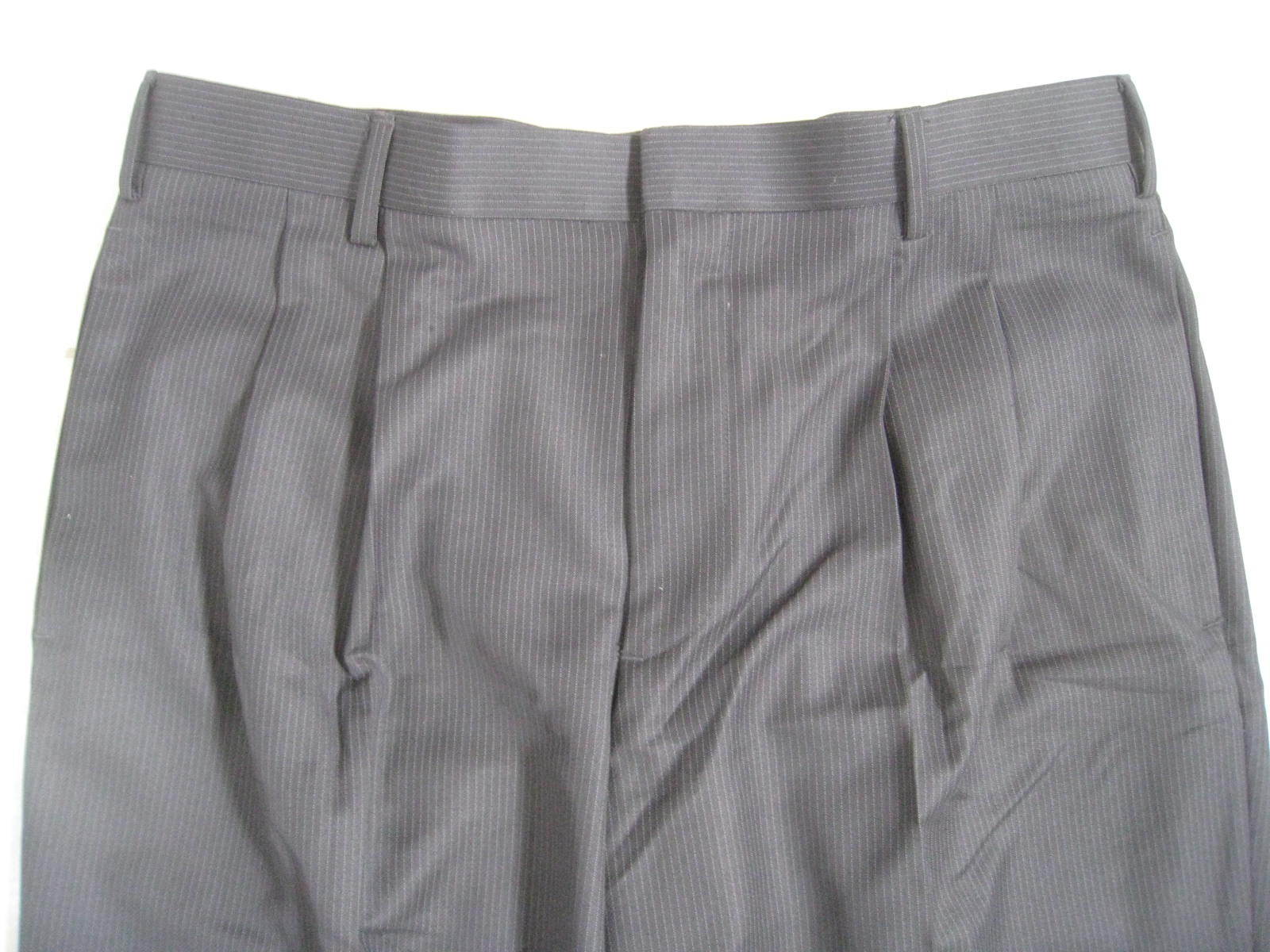 Merona Pleated Dress Pants Men’s Size 36X31 Black Striped