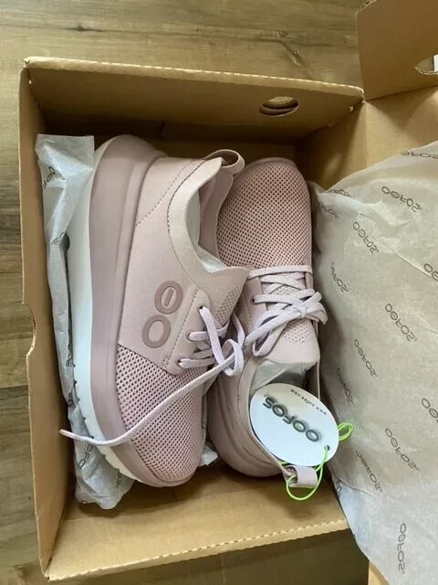 Women’s Oofos OOmy Stride Shoe Stardust Pink Size 7.5