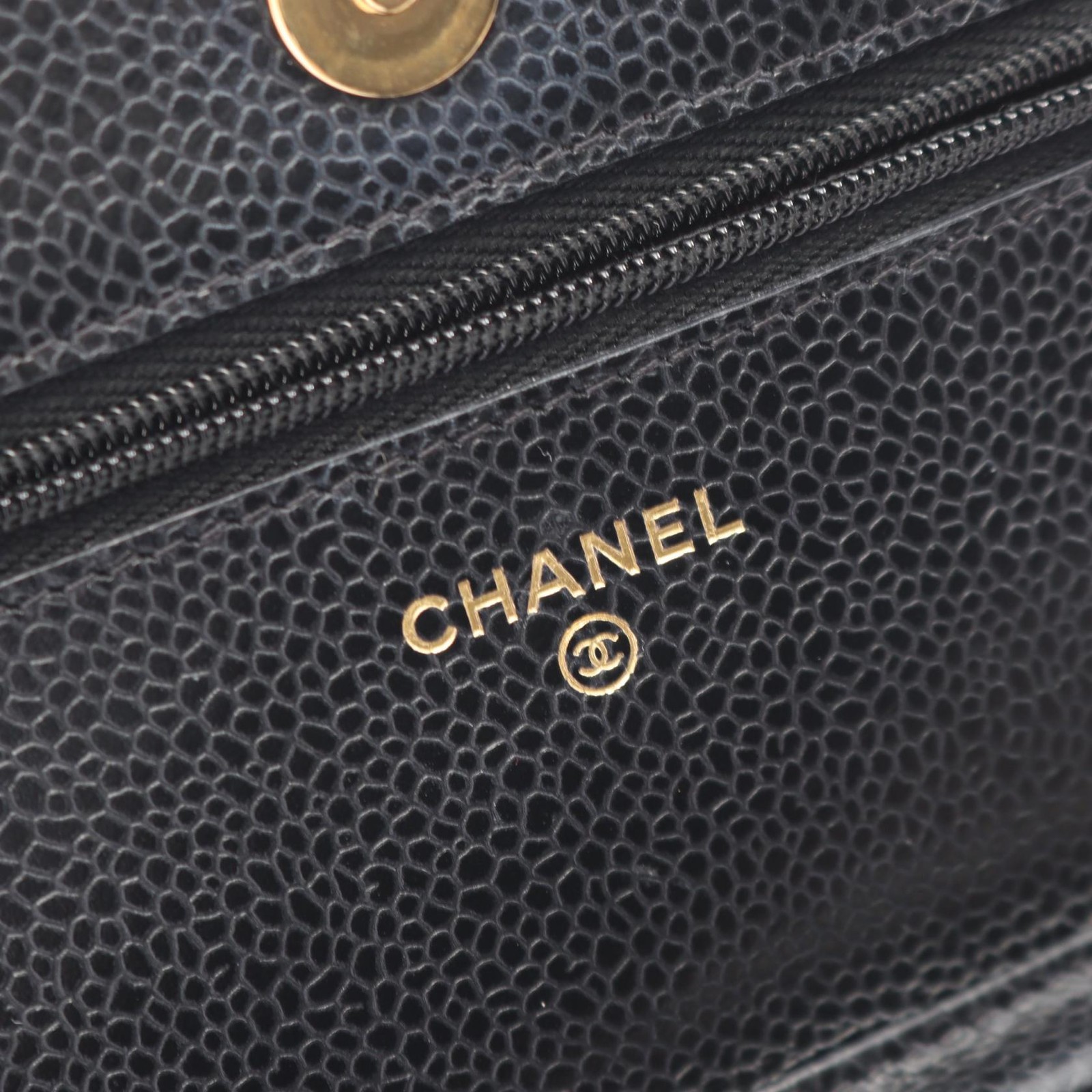 CHANEL Matelasse Crossbody Chain Shoulder Bag Calfskin Black GHW Used Women