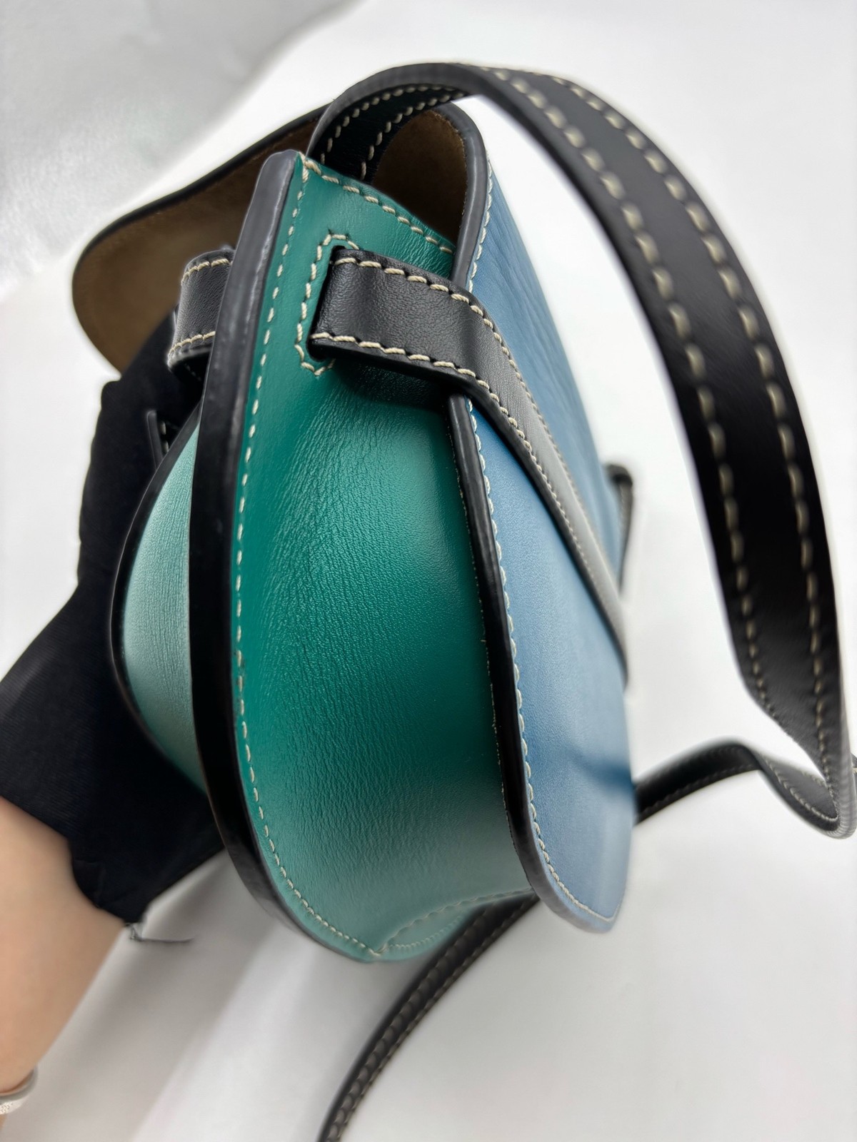 Loewe Pre-Owned Authentic Gate Saddle Bag Blue 13*8*11cm