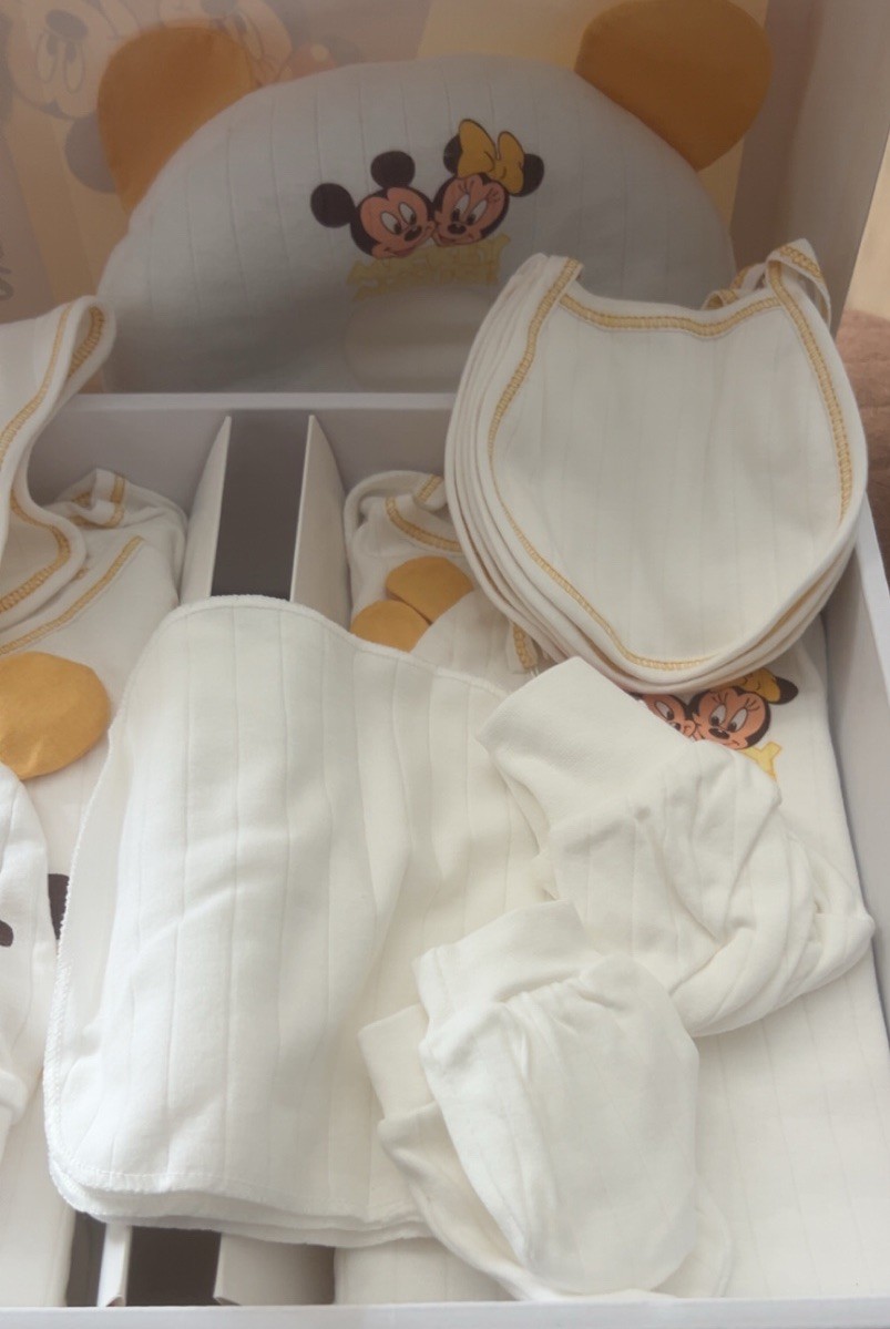 Disney Mickey Mouse Baby Clothing Gift Set