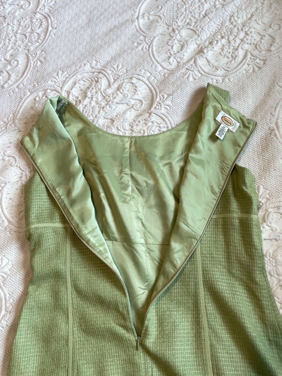 Vintage Talbots Classic Green Tweed Sleeveless Dress Ribbon + Ruffle Hem Size 12