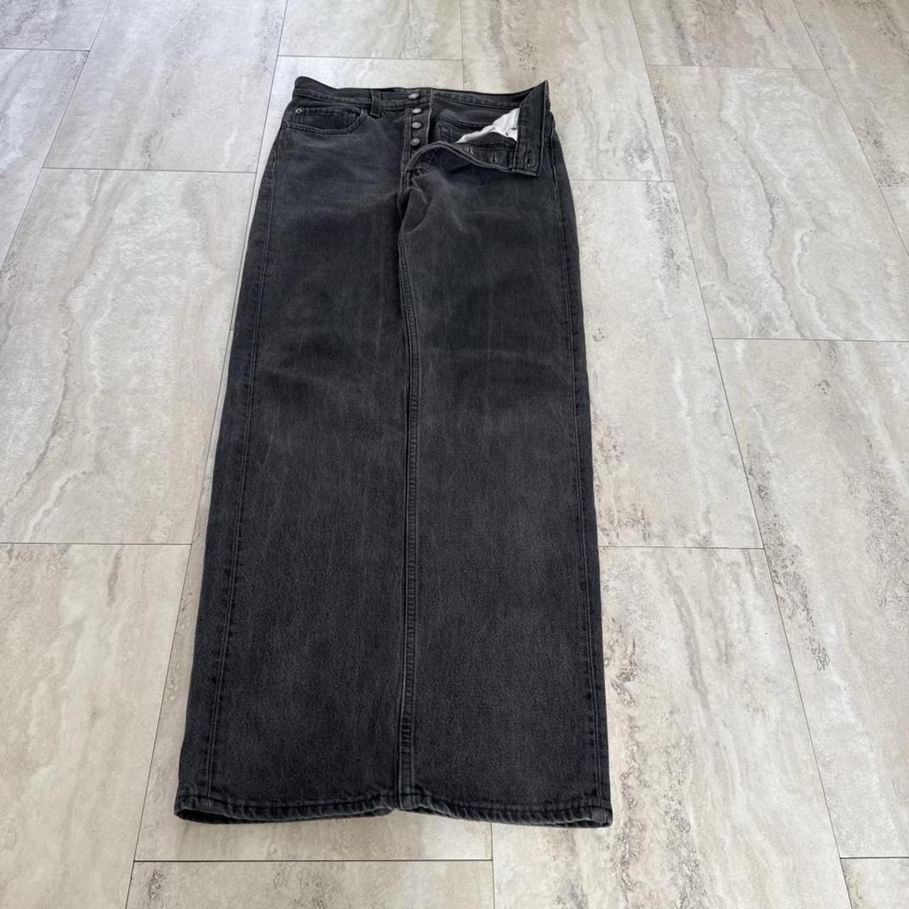 VTG 1995 Levi’s 501 Button Fly Made in USA Relaxed Straight Fit Black Denim Jean