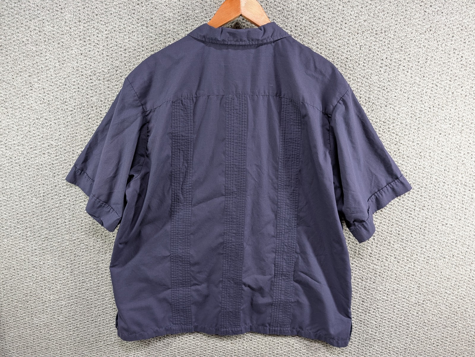 TropiCool Vintage Men’s Purple Guayabera Embroidered Tropical Button Shirt XL