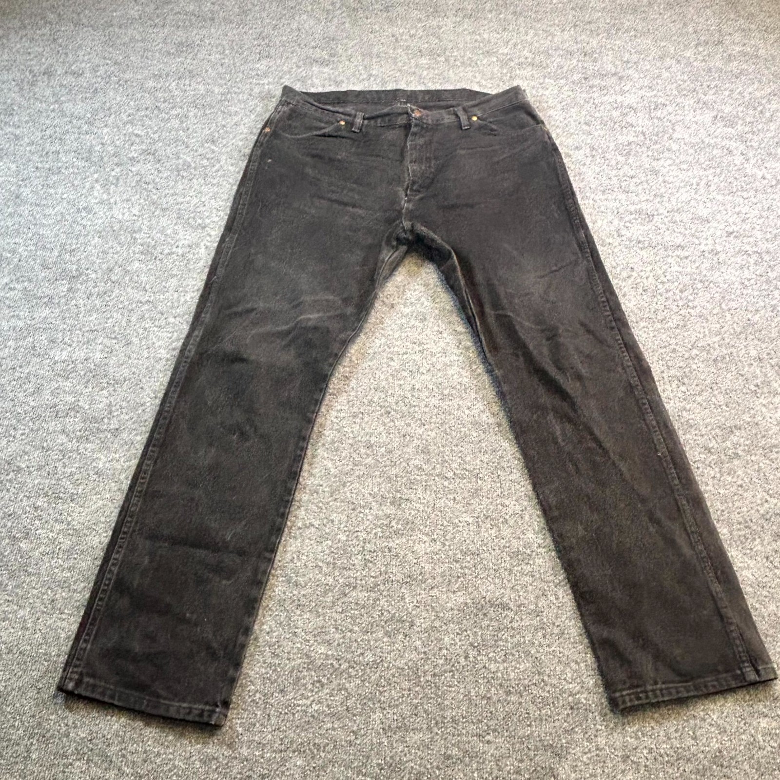 Wrangler Cowboy Cut 13MWZ Jeans Men’s 38×34 Black Cotton Denim Western Workwear