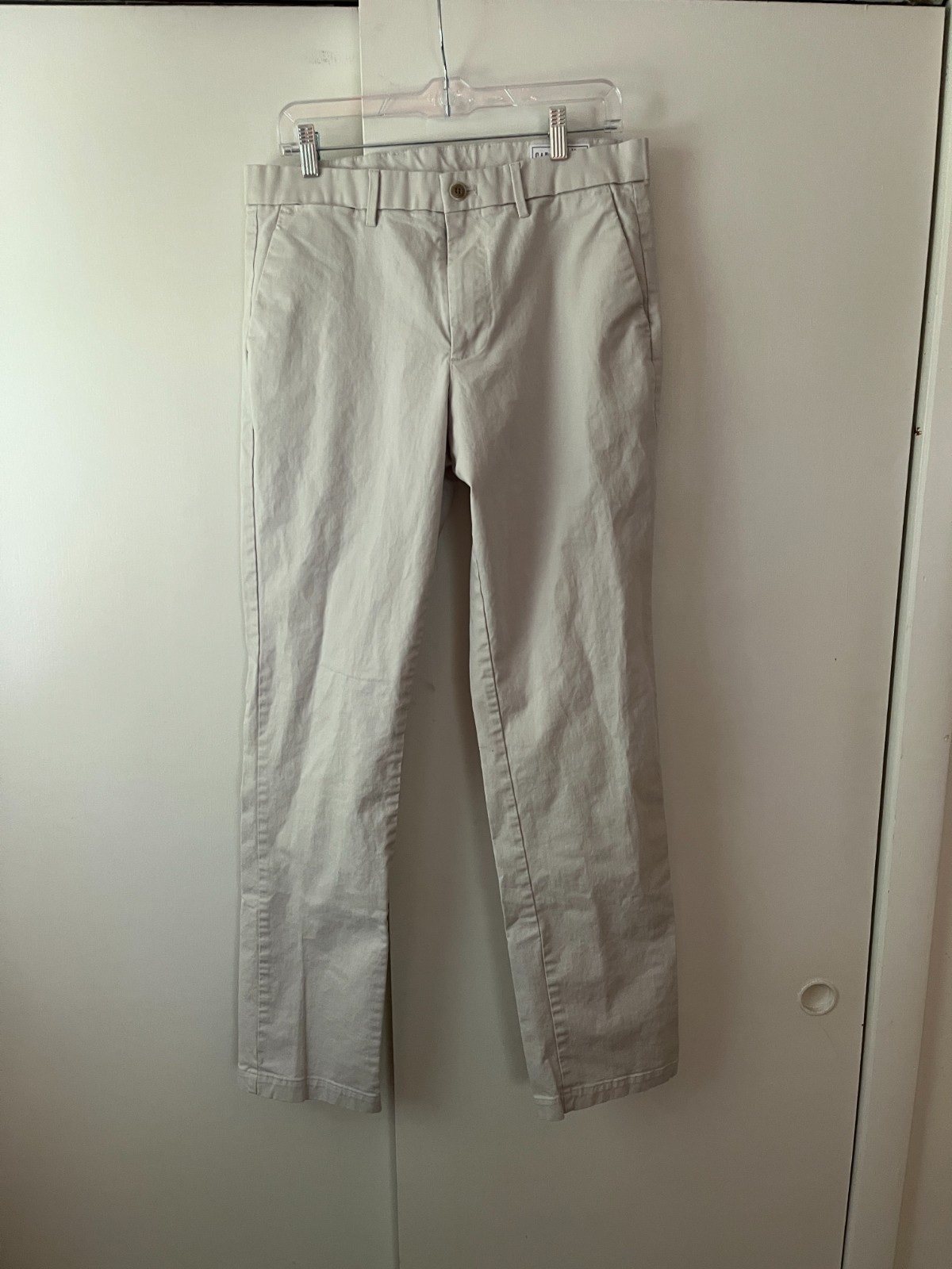 Gap Straight Fit Chino Light Khaki Color 32×34