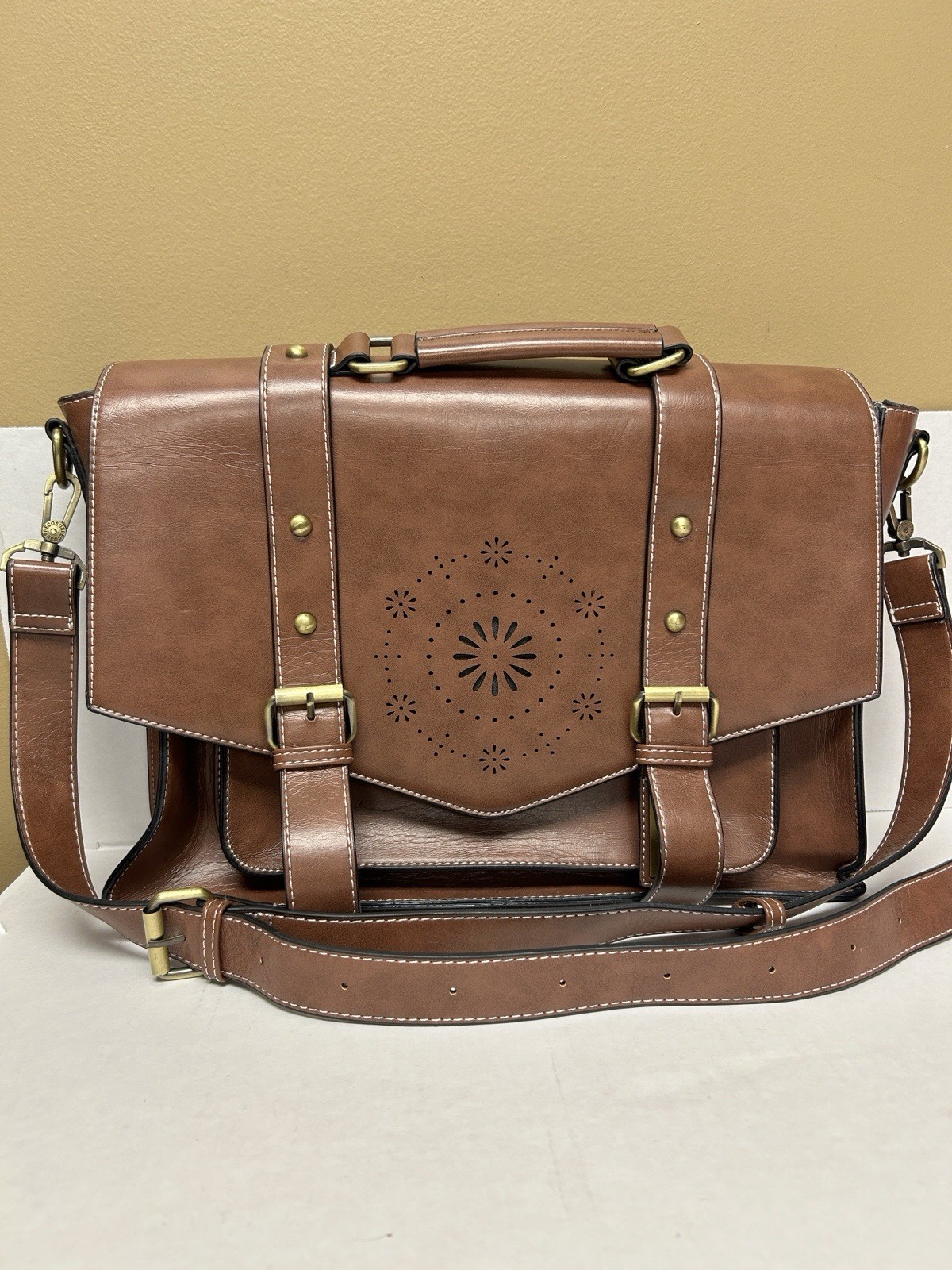 Ecosusi Women’s. Vintage Inspired Vegan Leather. Laptop Bag. Cut Out Design