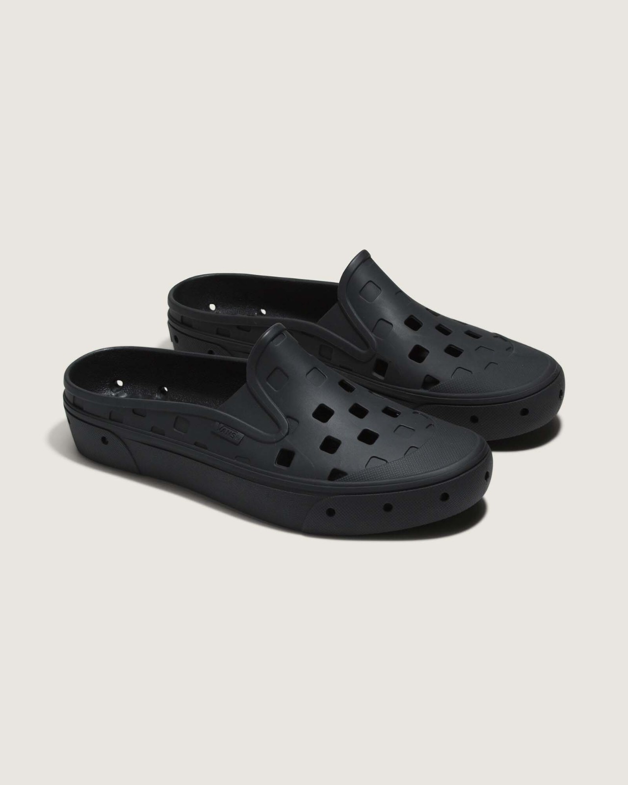 Vans MTE Slip-On Mule TRK Black Black VN0005V8BLK Men’s Size