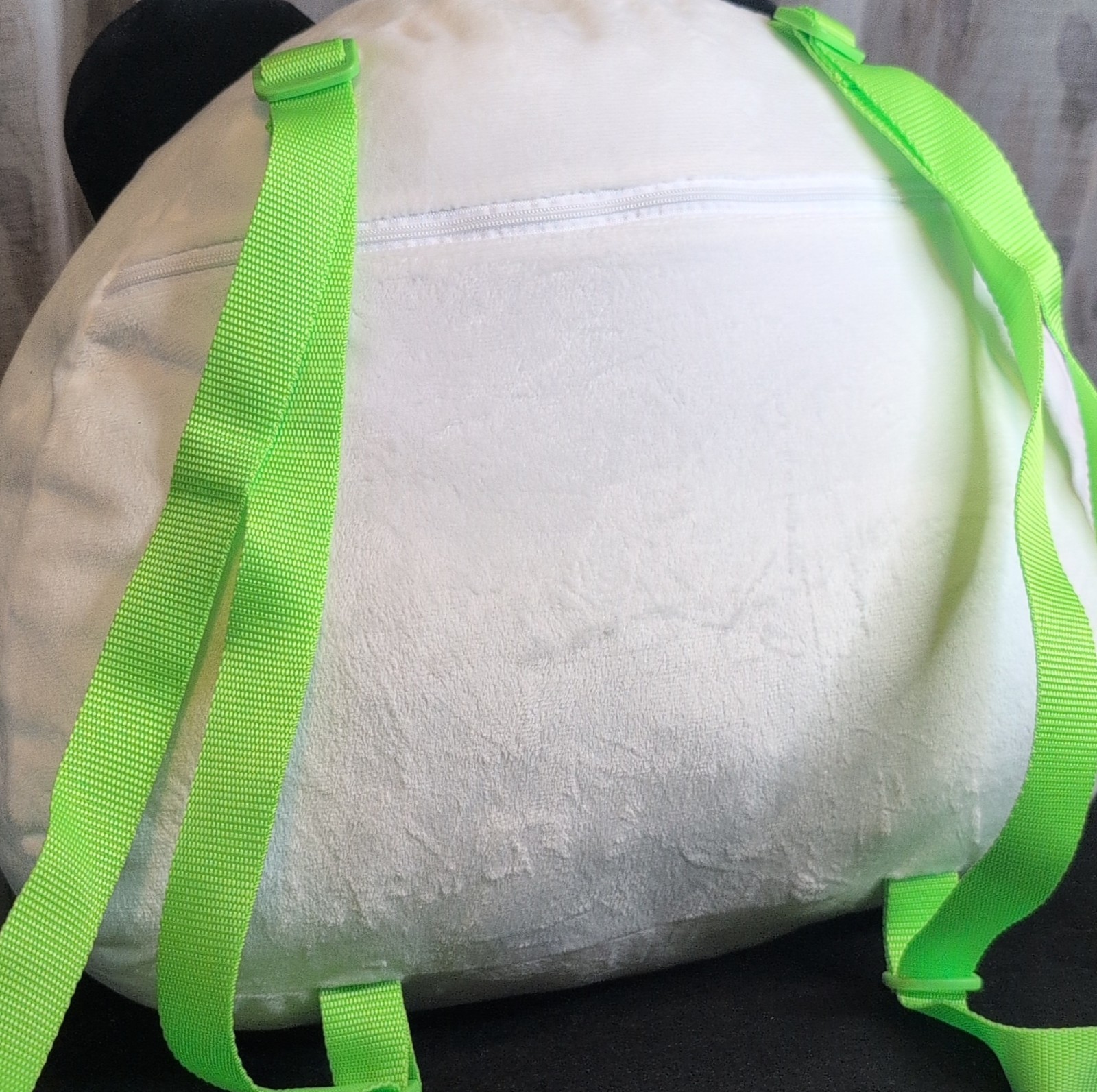 Onigiri Animals Panda Plush Backpack 13.7 in Green Straps Embroidery