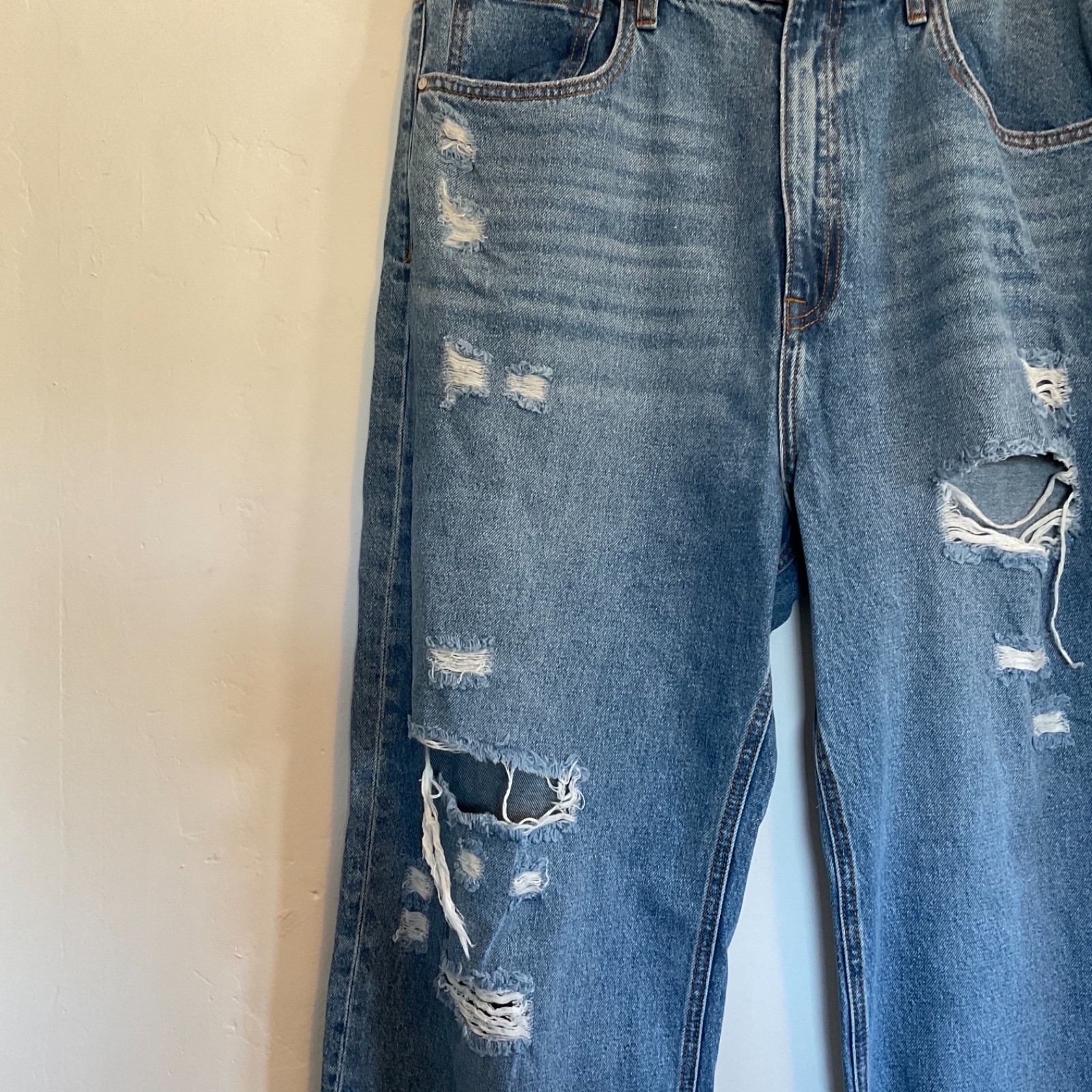 Sanctuary Flashback Wide Leg Jeans Super Distressed Ripped Grunge Raw Hem 34 W