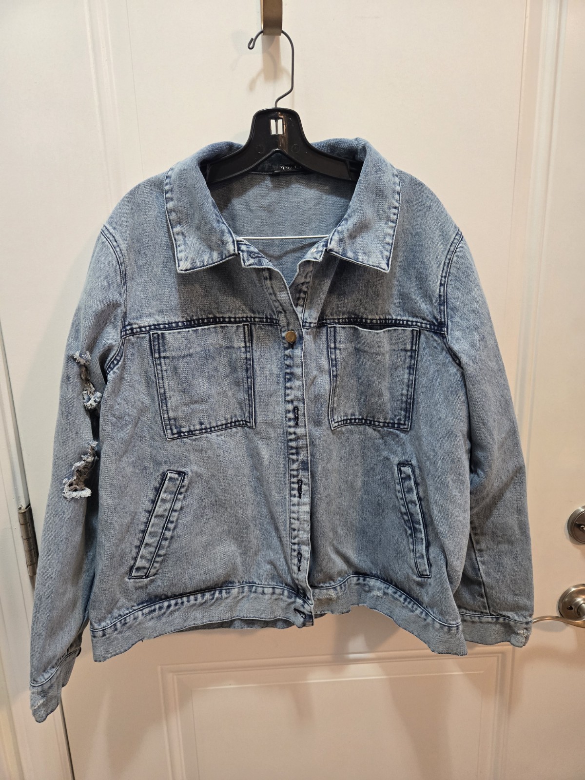 KISS MILK Distressed Collared Jean Jacket Light Blue Pockets Size 20 Plus