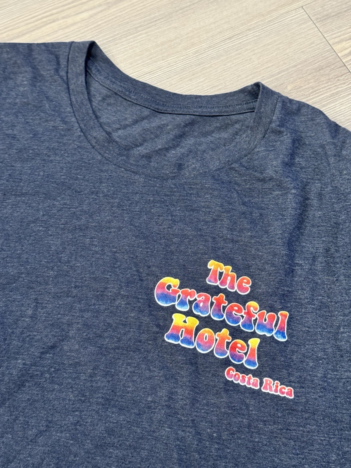 Grateful Hotel t-shirt Skeleton surfing in Costa Rica Size XL